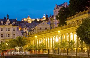 Vé máy bay giá rẻ đi Karlovy Vary