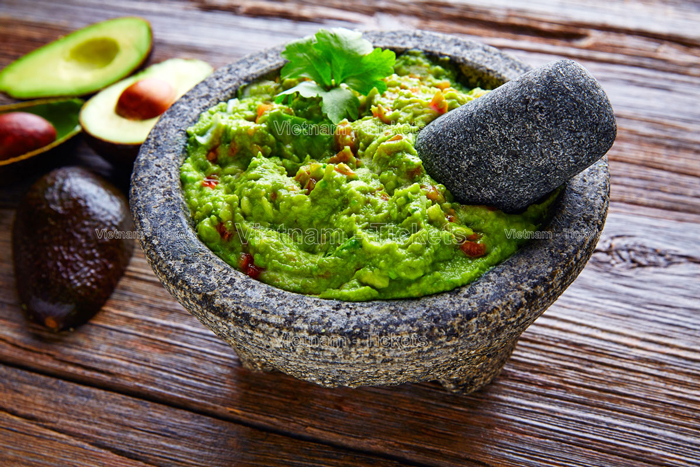 Guacamole là món chấm khai vị được làm từ quả bơ chín