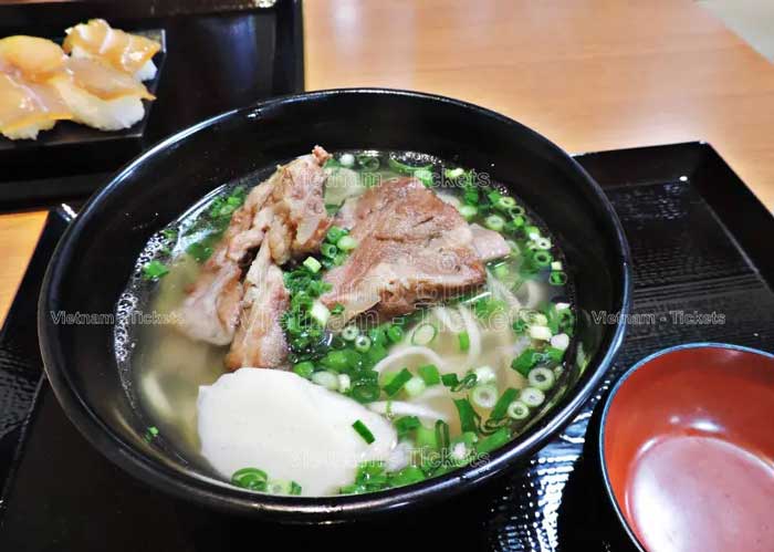 Mì Soki Soba chính là “đại diện” cho ẩm thực của đảo Okinawa