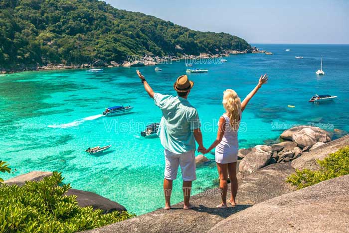 Du lịch Phuket tập trung chủ yếu vào các bãi biển