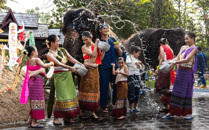 Songkran còn được gọi là Tết Nguyên Đán tại Thái Lan