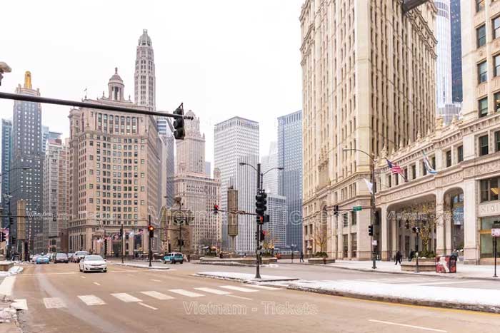 The Magnificent Mile thuộc Đại lộ Michigan