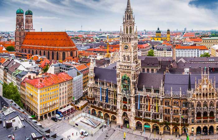 Munich là thủ phủ của tiểu bang Bavaria - thành phố nổi tiếng bởi vị trí địa lý thuận lợi