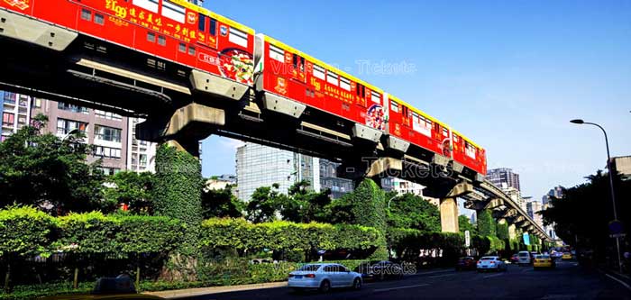 Di chuyển từ sân bay về trung tâm thành phố có thể chọn nhiều loại phương tiện công cộng khác nhau 