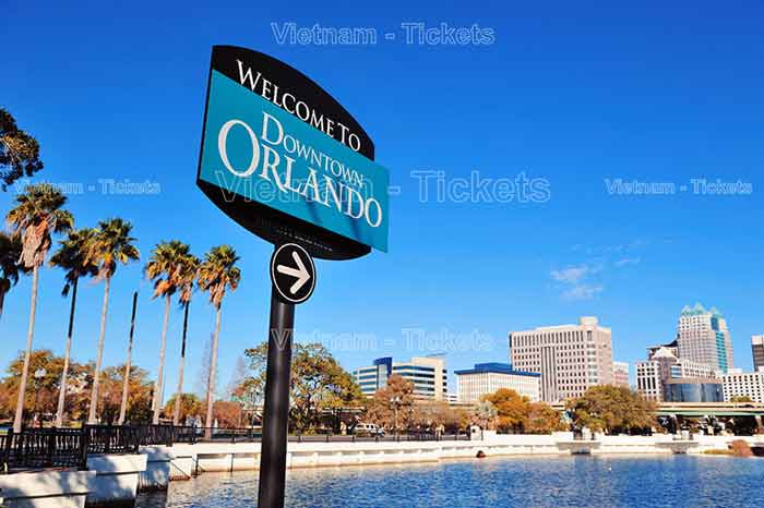 sân bay Quốc tế Orlando (MCO) là sân bay chính và bận rộn nhất ở Florida