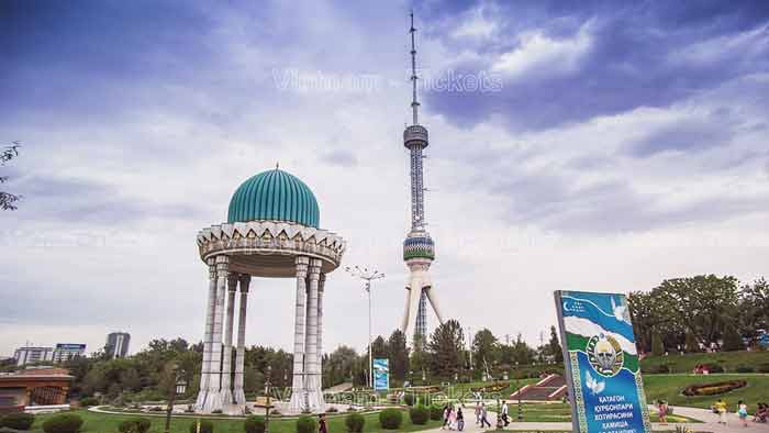 Sân bay quốc tế Uzbekistan là sân bay chính của Uzbekistan, nằm ở thủ đô Tashkent