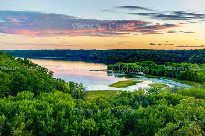 Madison là thành phố có vé máy bay rẻ nhất khi book vé máy bay đi Wisconsin