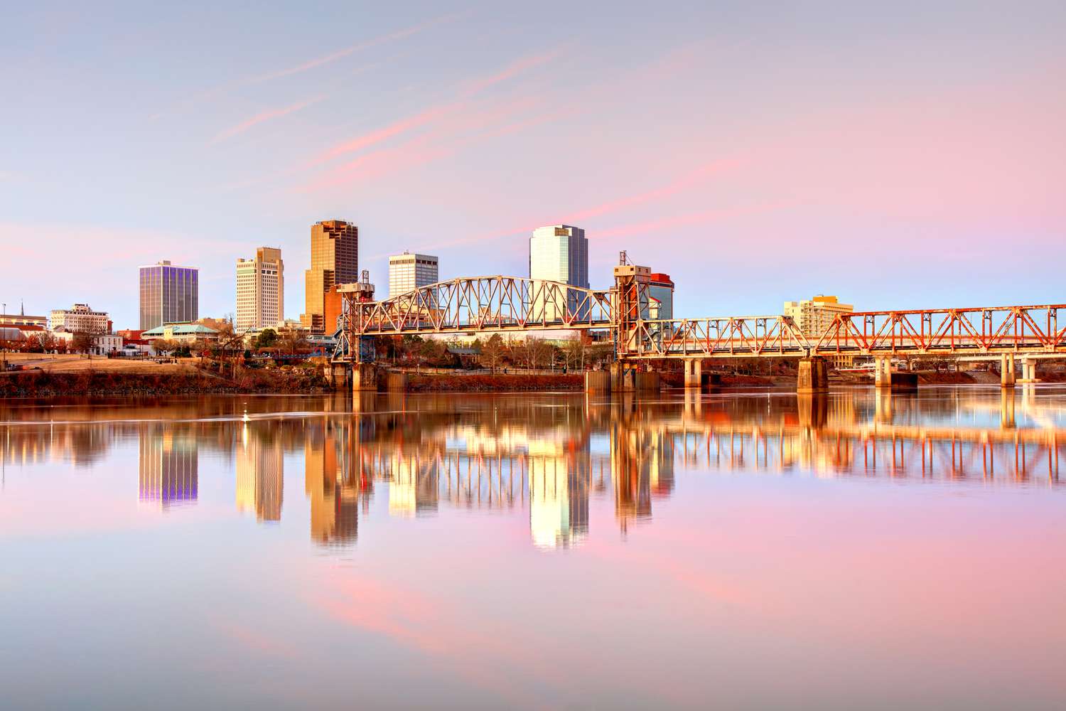 Little Rock là thủ phủ của Arkansas và thành phố xinh đẹp với các điểm quan ấn tượng