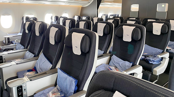 Hạng Ghế Premium Economy của Vé máy bay đi Anh hãng British Airways