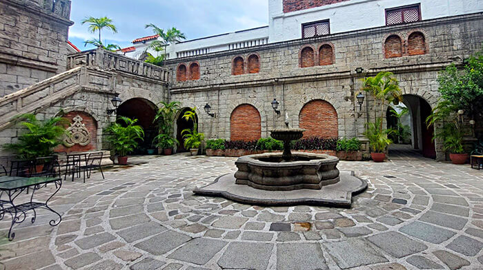 Điểm đến Thành Cổ Intramuros tại Manila | Vé máy bay Hà Nội Manila