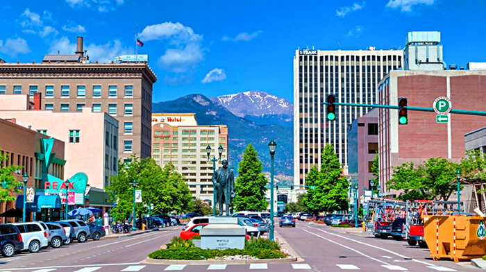 Thành phố Colorado Spings bang Colorado ở Mỹ