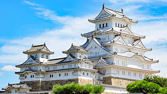 Lâu đài Hạc trắng Himeji | Địa điểm du lịch Nhật Bản