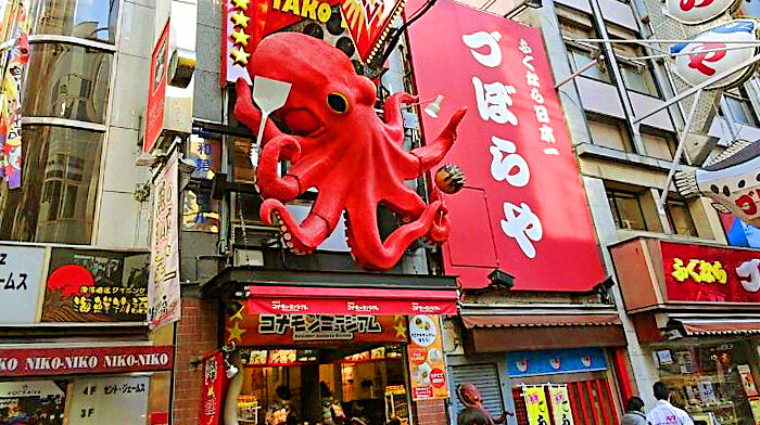 Trải nghiệm làm món bánh Takoyaki ở Konamon Museum phố Dotonbori