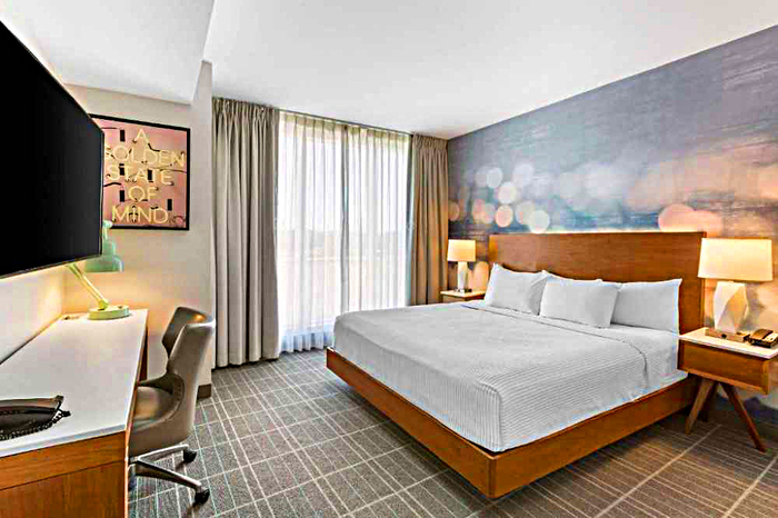 Cambria Hotel LAX | Vé Máy Bay Giá Rẻ tại Đại lý Vietnam Tickets Hotline 19003173