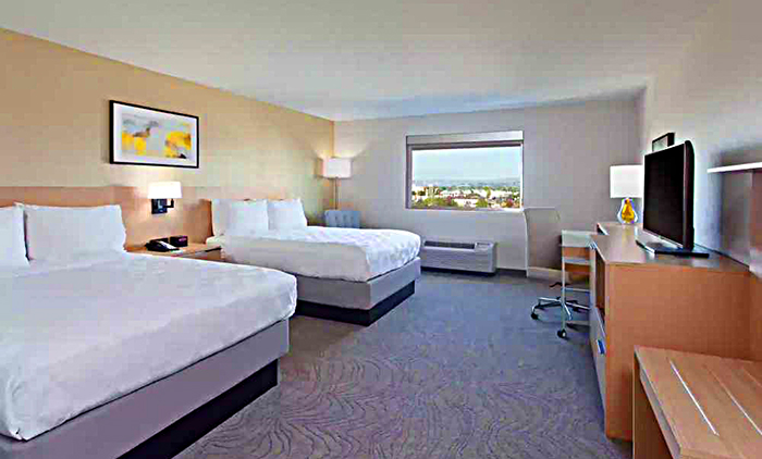 Holiday Inn Los Angeles LAX Airport Hotel | Vé Máy Bay Giá Rẻ tại Đại lý Vietnam Tickets Hotline 19003173