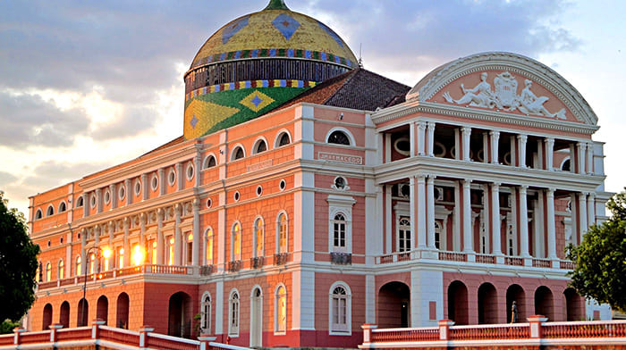 nhà hát Teatro Amazonas