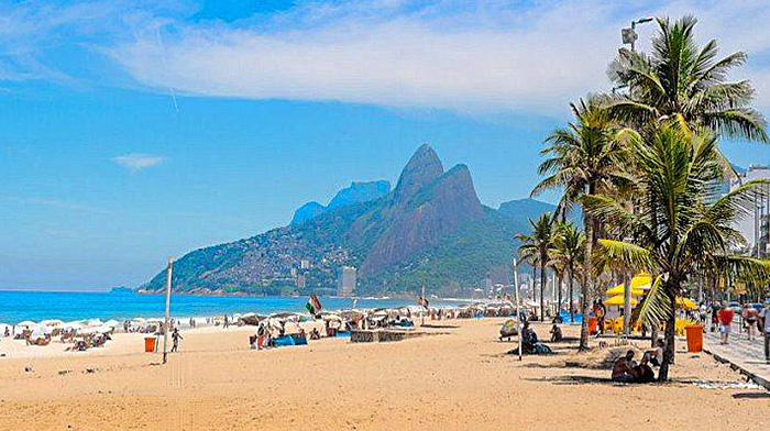 Đến thăm các bãi biển đẹp ở Brazil bằng vé máy bay đi Rio De Janeiro giá rẻ