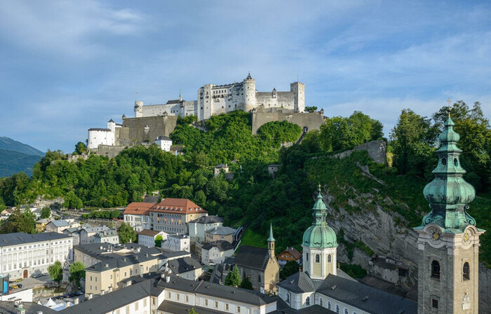 Pháo đài Festung Hohensalzburg | Vé máy bay đi Salzburg nước Áo giá rẻ tại Vietnam Tickets Hotline 19003173