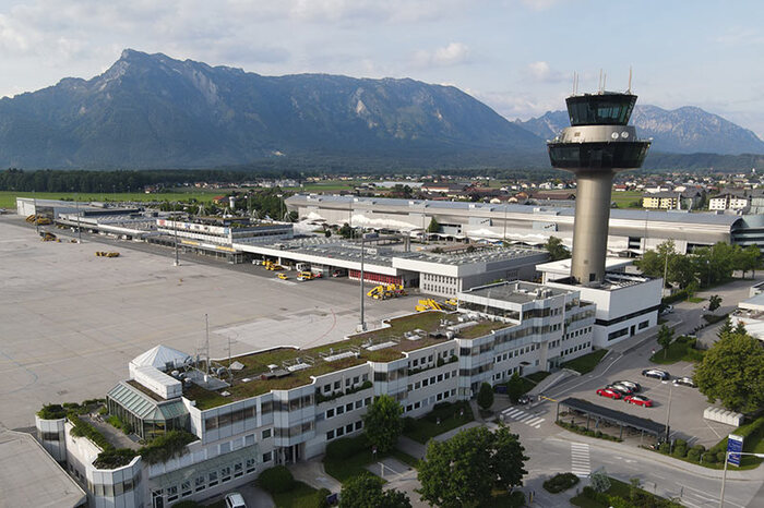 Sân bay Salzburg | Vé máy bay đi Salzburg nước Áo giá rẻ tại Vietnam Tickets Hotline 19003173