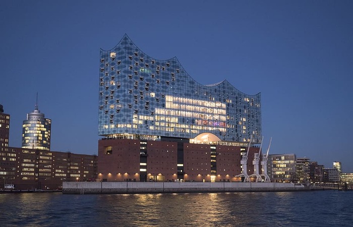 Tòa công trình Elbphilharmonie Hamburg | Vé Máy Bay đi Hamburg Giá Rẻ tại Đại lý Vietnam Tickets Hotline 19003173