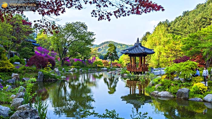 Vườn Cây Spirited Garden Khu Vườn Nghệ Thuật của đảo Jeju / Liên Hệ 19003173 Đặt Vé Bay Giá Rẻ tại vietnam tickets