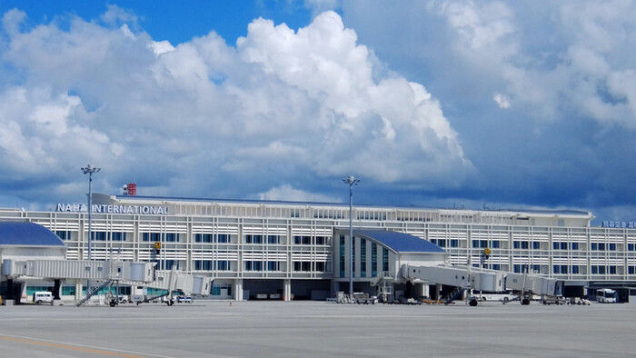 Sân bay Naha (OKA) Okinawa Nhật Bản