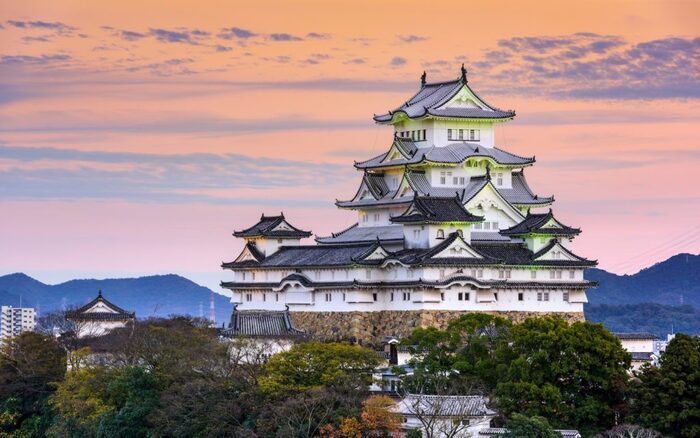 Lâu đài Himeji |  Vé Máy Bay Hồ Chí Minh Nhật Bản Giá Rẻ tại Đại lý Vietnam Tickets Hotline 19003173