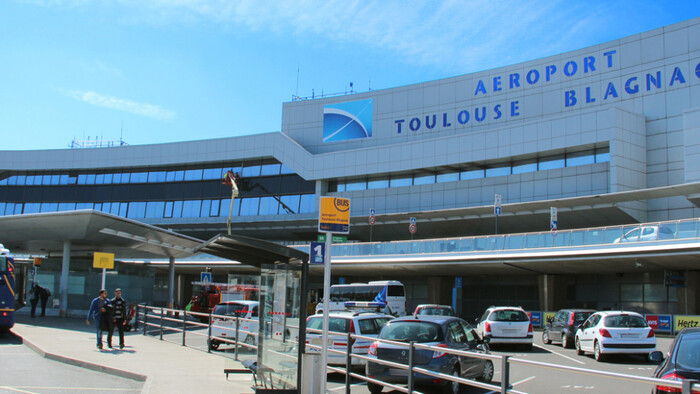 Sân bay quốc tế Toulouse Blagnac (TLS) Pháp | Vé máy bay đi Toulouse Giá Rẻ tại Vietnam Tickets Hotline 19003173