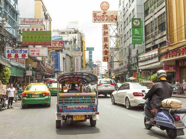 Đường phố Bangkok | Vé Máy Bay Hồ Chí Minh đi Thái Lan Giá Rẻ tại Đại lý Vietnam Tickets Hotline 19003173