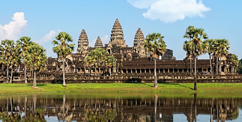 Kiệt tác vĩ đại của Siem Reap - Đền Angkor Wat nổi tiếng thế giới | Vé Máy Bay đi Siem Reap