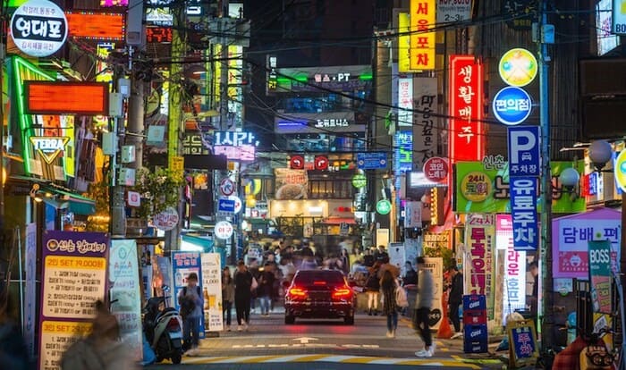 Thành phố Seoul sầm uất buổi đêm |  Vé Máy Bay đi Hàn Quốc Giá Rẻ