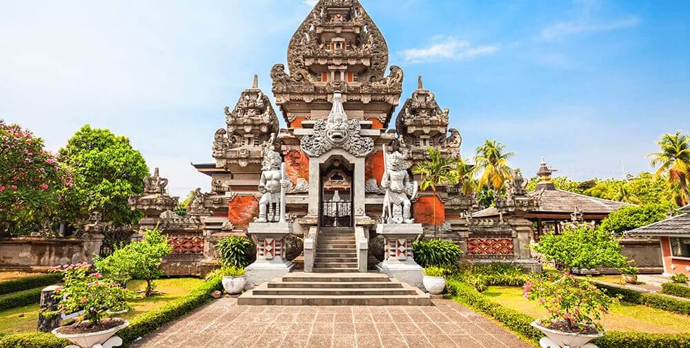 Indonesia và nét đẹp kiến trúc truyền thống đặc trưng | Vé Máy Bay Hà Nội đi Indonesia 