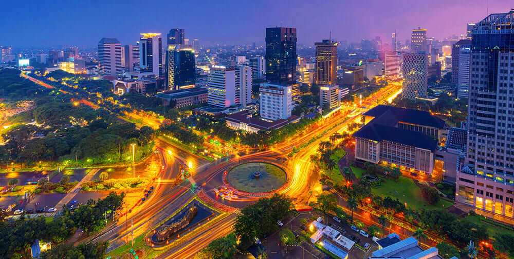 Thủ đô Jakarta lấp lánh về đêm | Vé Máy Bay Hà Nội đi Indonesia 