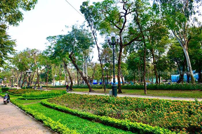 Dạo chơi tại công viên Thống Nhất | Chỗ ăn chơi ở Hà Nội