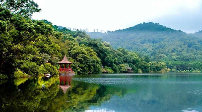 Tham quan ngắm vẻ đẹp hồ Tiên Sa | Địa điểm du lịch gần Hà Nội trong 1 ngày