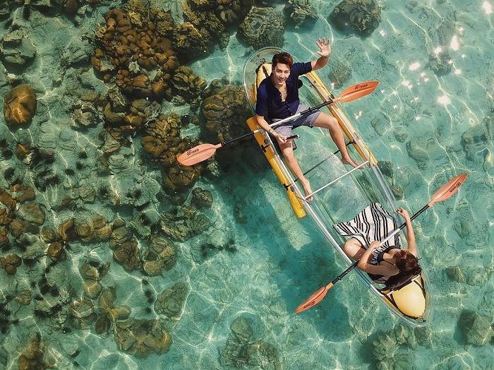 Chèo thuyền kayak quanh đảo Coral Thái Lan