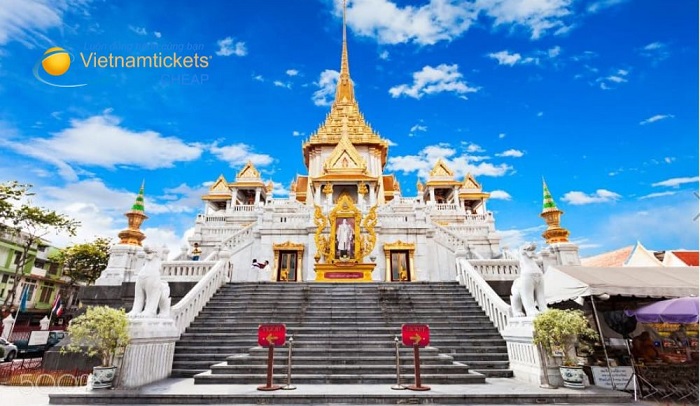 Chùa Phật Vàng là địa điểm nổi tiếng ở Thái Lan nằm ngay Bangkok