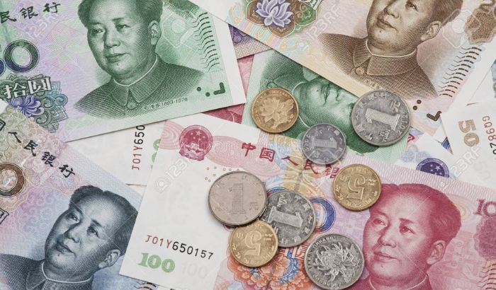 Bạn nên đổi tiền tệ Trung Quốc tại Việt Nam để tiết kiệm chi phí