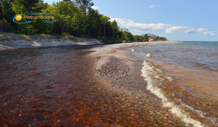 Two Rivers là điểm đến lý tưởng cho chuyến du lịch mùa hè ở hồ Michigan