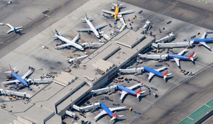 Sân bay quốc tế Los Angeles sở hữu 140 sân đỗ tàu bay