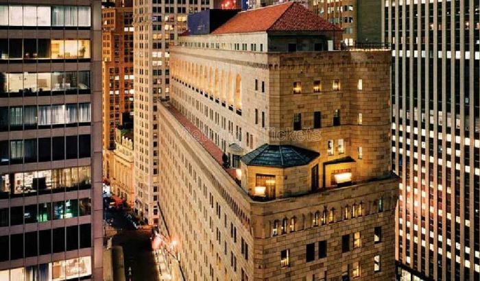 Federal Reserve Bank of New York tọa lạc ở phố Wall