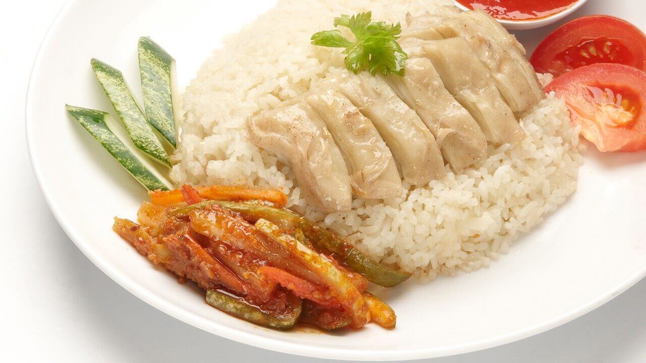 Hainanese Chicken Rice (Cơm Gà Hải Nam)