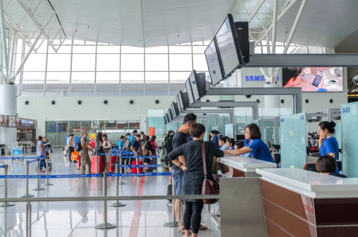Khu vực check-in vé máy bay tại nhà ga T2 | Hướng dẫn đi từ sân bay Nội Bài về Hà Nội