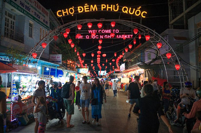 Chợ đêm - thiên đường ẩm thực, mua sắm vui nhộn, sôi động về đêm tại Phú Quốc | Kinh nghiệm du lịch Phú Quốc
