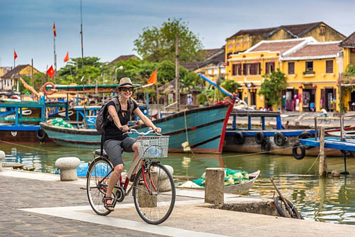 Trải nghiệm đạp xe ngắm cảnh phố cổ Hội An | Kinh nghiệm du lịch Quảng Nam