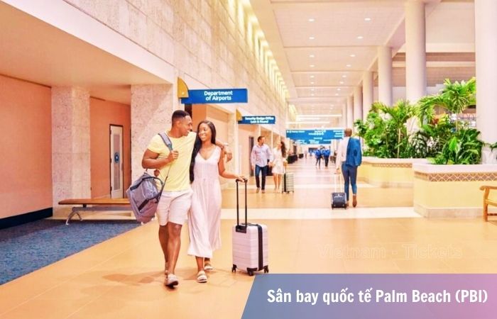 Nhà ga 1 tại sân bay Palm Beach (PBI) có thiết kế hiện đại và sang trọng