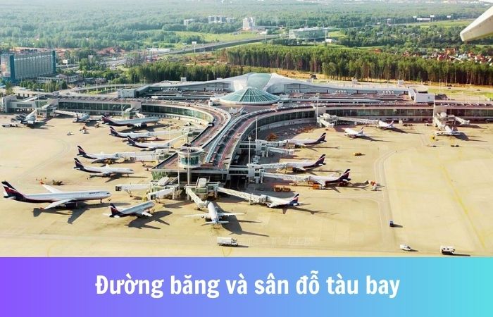 Đường băng và sân đỗ tàu bay tại sân bay quốc tế Vancouver (YVR) 