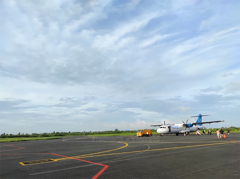 Sân đỗ tàu bay sân bay Rạch Giá có diện tích đủ khả năng tiếp nhận 4 tàu bay ATR 72 đỗ cùng 1 lúc | Từ sân bay Rạch Giá về trung tâm