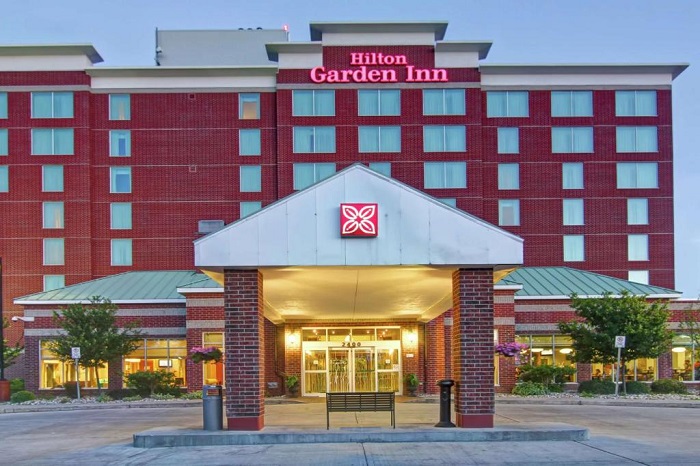 Khách sạn Hilton garden inn ottawa airport