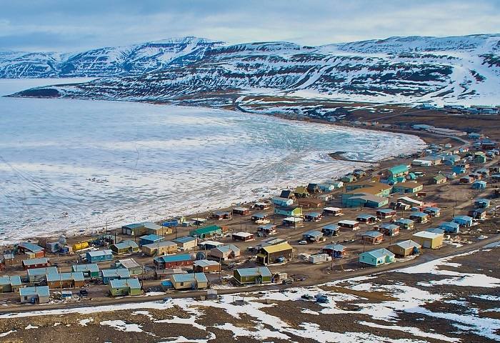 Cộng động nằm Arctic Bay nằm ở Nunavut, Canada